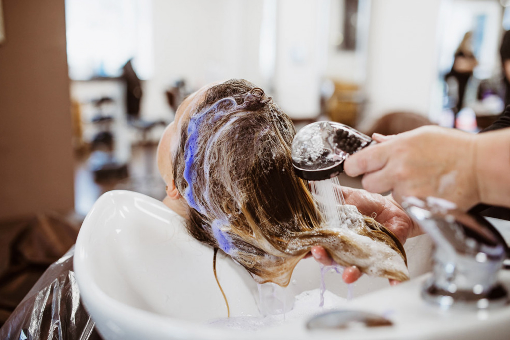 FHAARENHEIT 44 - Ihr Friseur - Salon, Individuelle Haarschnitte, Farbtechniken und Pflege