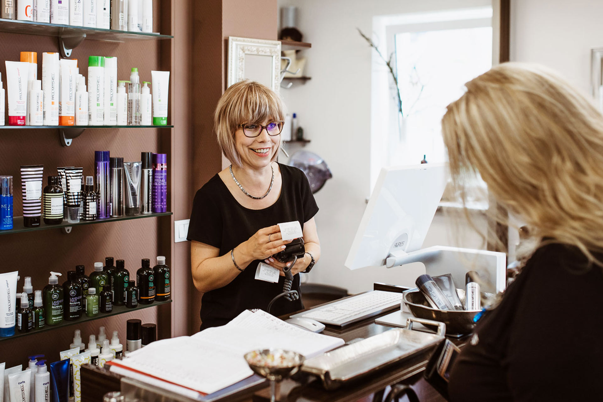 FHAARENHEIT 44 - Ihr Friseur - Salon, Individuelle Haarschnitte, Farbtechniken und Pflege
